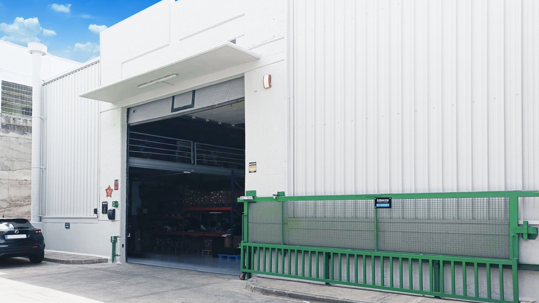 Foto de portada de Imazu | Fábrica de Banderas en Tenerife